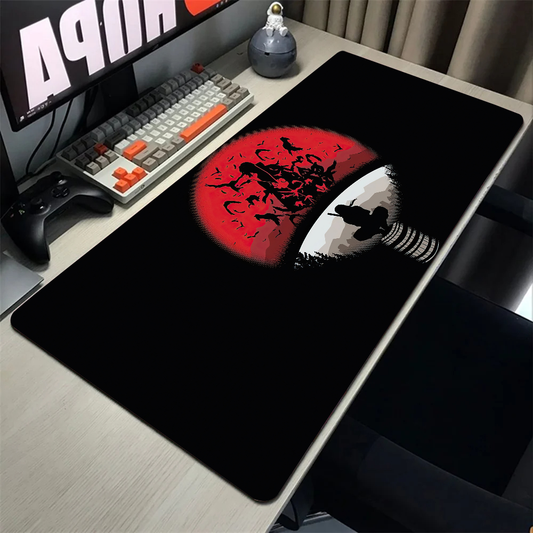 Mouse pad gamer Itaichi Uchiha en uso
